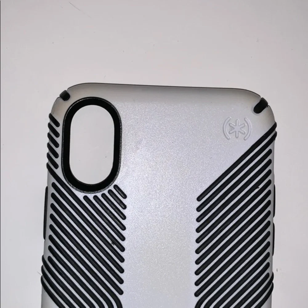 Speck iPhone X case